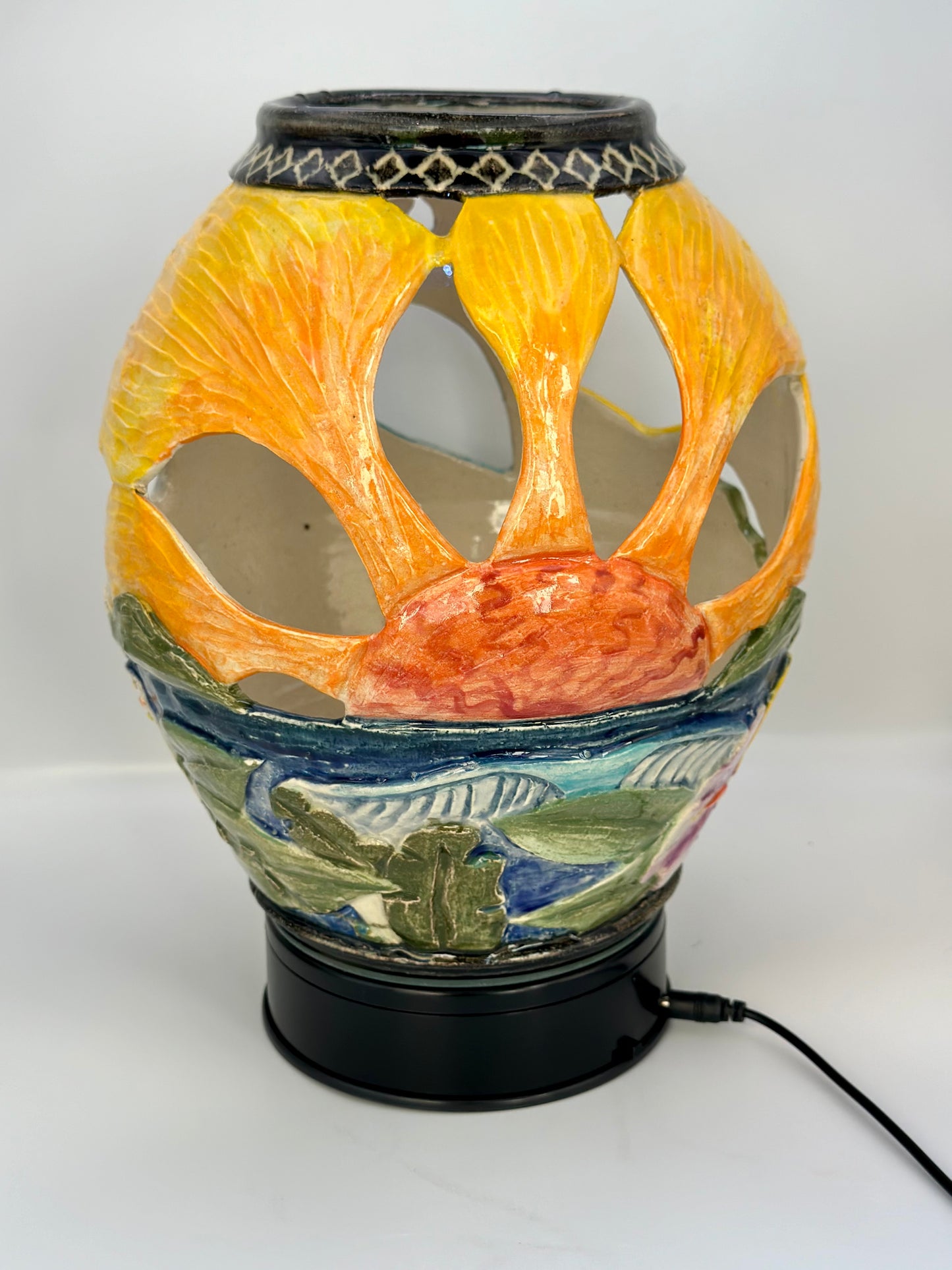 Hibiscus Wave Lamp Vase