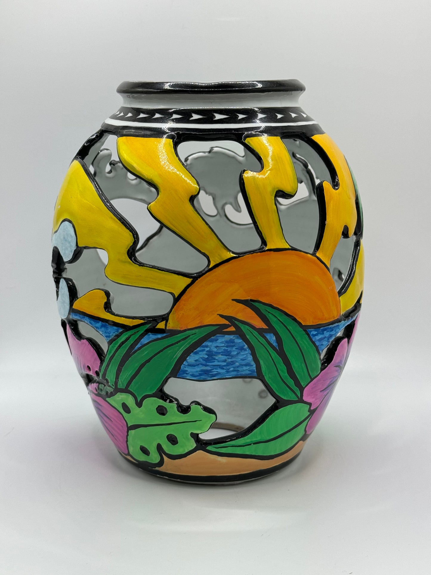 Island Paradise Lamp Vase