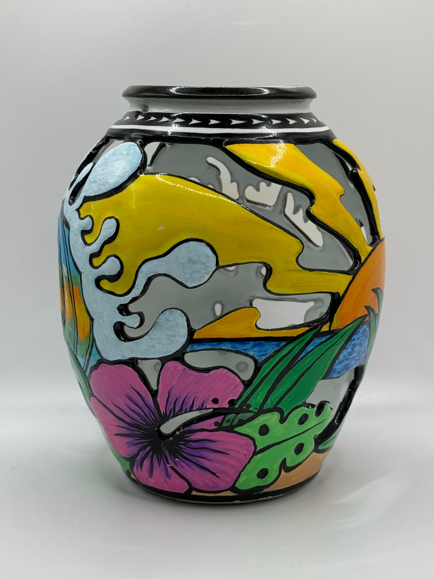 Island Paradise Lamp Vase